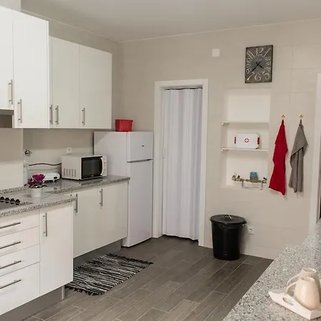 ゲスト ハウス ゲラ ジュンケイロ Ii * リスボン