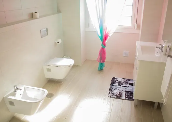 Guerra Junqueiro Ii Lisbon